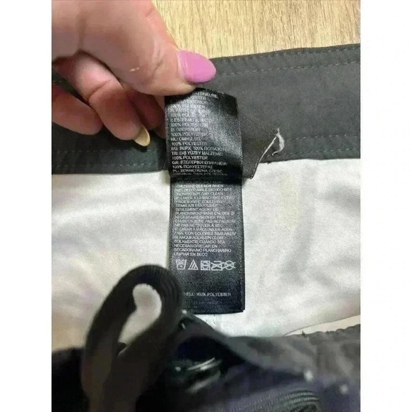 The North Face Men's Board Shorts Trunks Sz 36 Black Plaid Never Stop Exploring - Picture 5 of 10